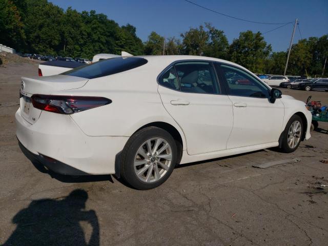 Photo 2 VIN: 4T1C11AK9MU406837 - TOYOTA CAMRY LE 