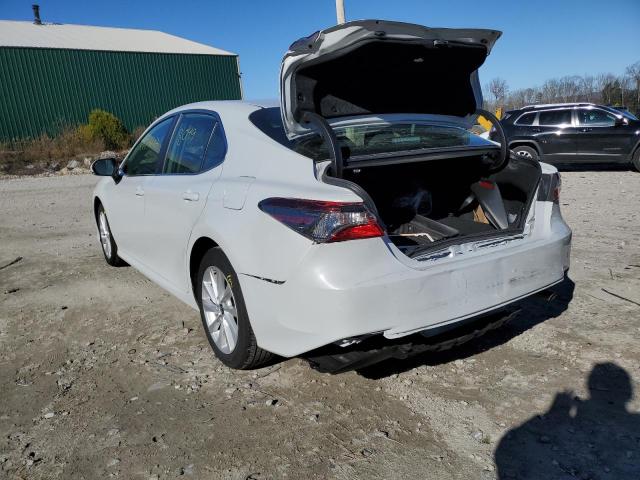 Photo 2 VIN: 4T1C11AK9NU499960 - TOYOTA CAMRY LE 