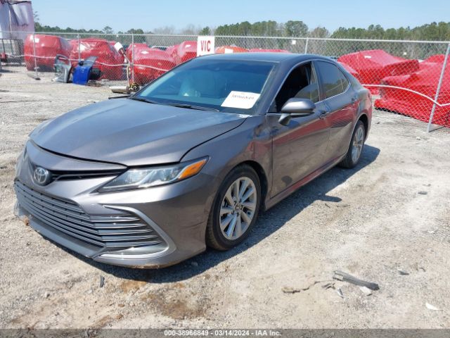 Photo 1 VIN: 4T1C11AK9NU621040 - TOYOTA CAMRY 