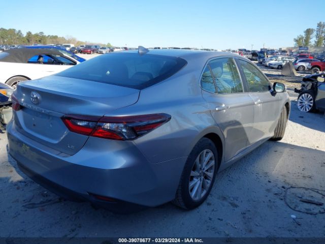 Photo 3 VIN: 4T1C11AK9NU649680 - TOYOTA CAMRY 