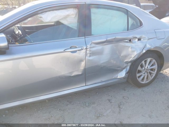 Photo 5 VIN: 4T1C11AK9NU649680 - TOYOTA CAMRY 