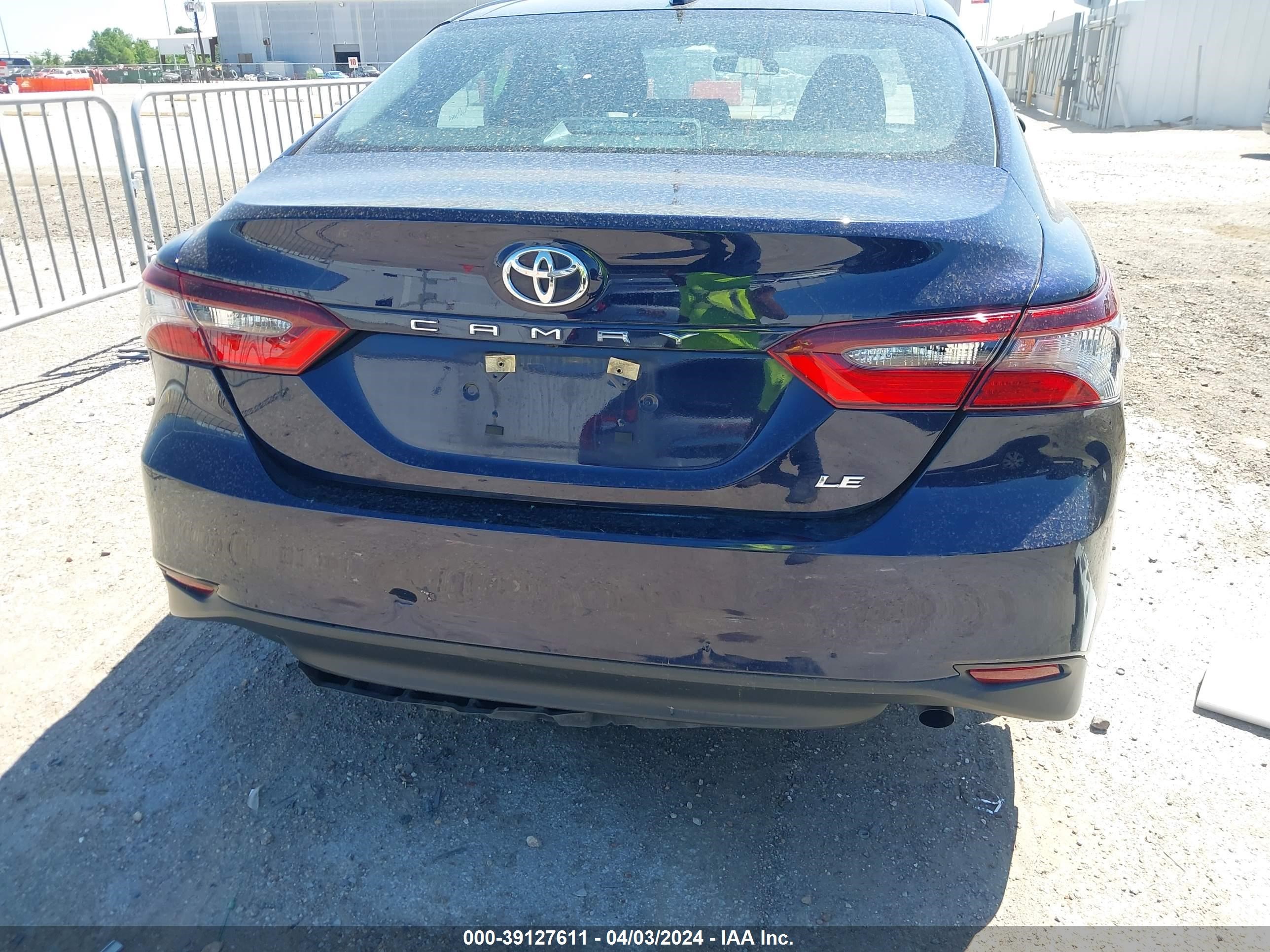 Photo 5 VIN: 4T1C11AK9NU682128 - TOYOTA CAMRY 