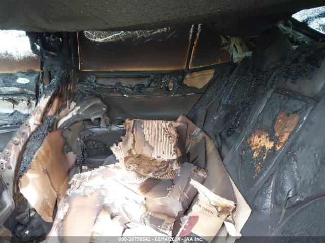 Photo 7 VIN: 4T1C11AK9NU697132 - TOYOTA CAMRY 