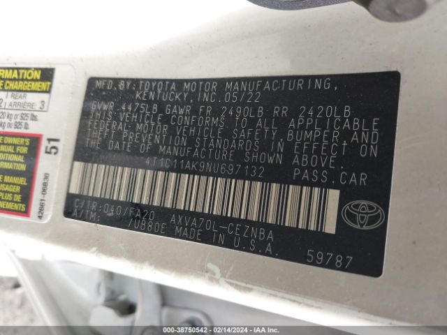 Photo 8 VIN: 4T1C11AK9NU697132 - TOYOTA CAMRY 