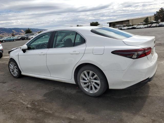 Photo 1 VIN: 4T1C11AK9NU715452 - TOYOTA CAMRY LE 