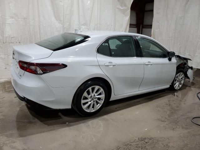 Photo 2 VIN: 4T1C11AK9PU153393 - TOYOTA CAMRY 