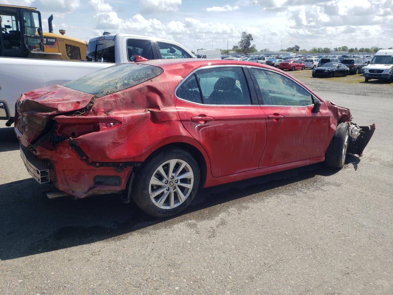 Photo 2 VIN: 4T1C11AK9PU156178 - TOYOTA CAMRY 