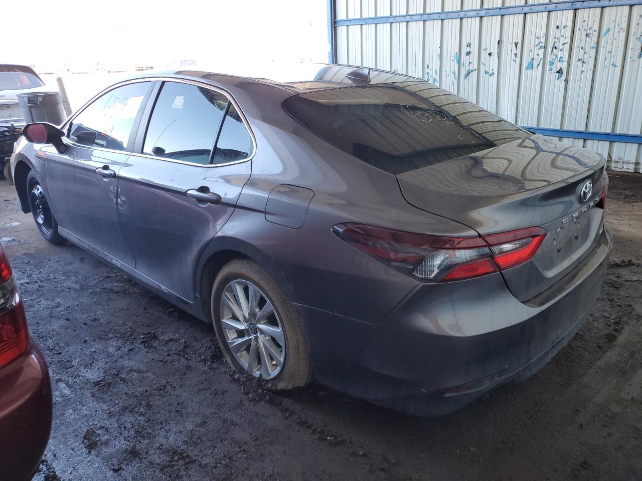 Photo 1 VIN: 4T1C11AK9PU180335 - TOYOTA CAMRY 