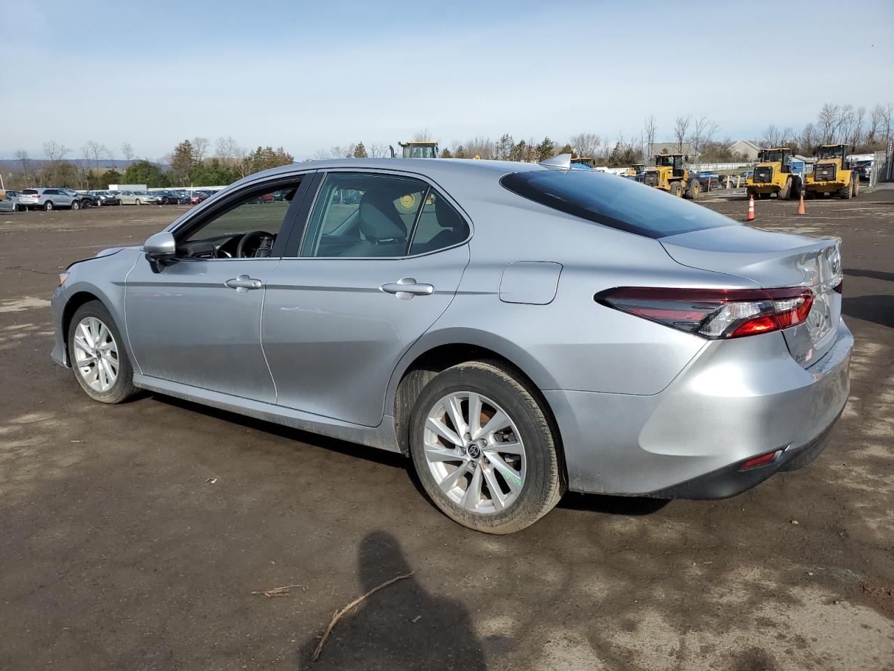 Photo 1 VIN: 4T1C11AK9PU769448 - TOYOTA CAMRY 