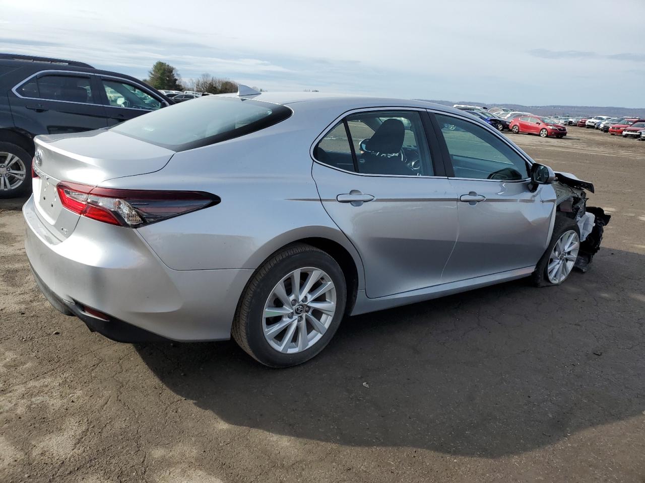 Photo 2 VIN: 4T1C11AK9PU769448 - TOYOTA CAMRY 