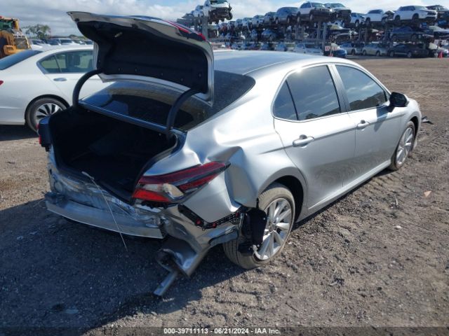 Photo 3 VIN: 4T1C11AK9PU821077 - TOYOTA CAMRY 