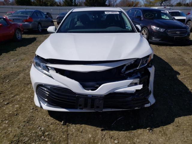 Photo 4 VIN: 4T1C11AKXLU368095 - TOYOTA CAMRY LE 