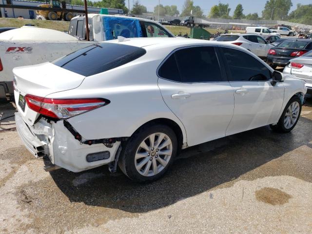 Photo 2 VIN: 4T1C11AKXLU377458 - TOYOTA CAMRY 