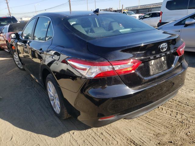 Photo 2 VIN: 4T1C11AKXLU917441 - TOYOTA CAMRY LE 