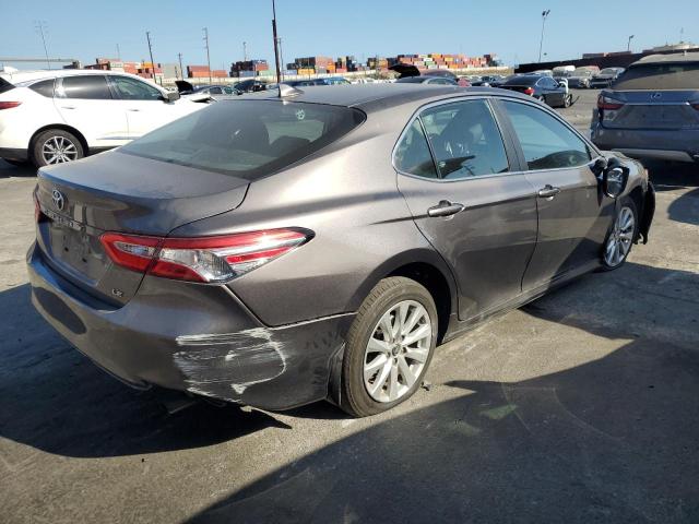 Photo 2 VIN: 4T1C11AKXLU999946 - TOYOTA CAMRY LE 