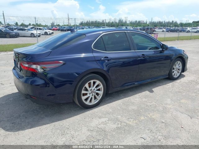 Photo 3 VIN: 4T1C11AKXMU436719 - TOYOTA CAMRY 