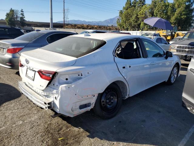 Photo 2 VIN: 4T1C11AKXMU547030 - TOYOTA CAMRY 