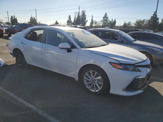 Photo 3 VIN: 4T1C11AKXMU547030 - TOYOTA CAMRY 