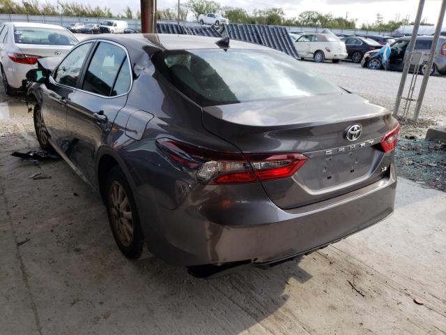 Photo 2 VIN: 4T1C11AKXMU574597 - TOYOTA CAMRY LE 