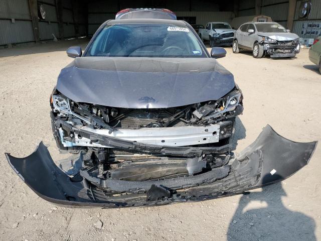 Photo 4 VIN: 4T1C11AKXNU631401 - TOYOTA CAMRY LE 