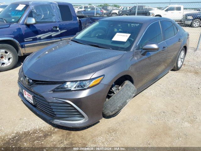 Photo 1 VIN: 4T1C11AKXNU641300 - TOYOTA CAMRY 