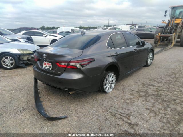 Photo 3 VIN: 4T1C11AKXNU641300 - TOYOTA CAMRY 