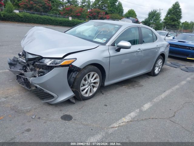 Photo 1 VIN: 4T1C11AKXNU642480 - TOYOTA CAMRY 