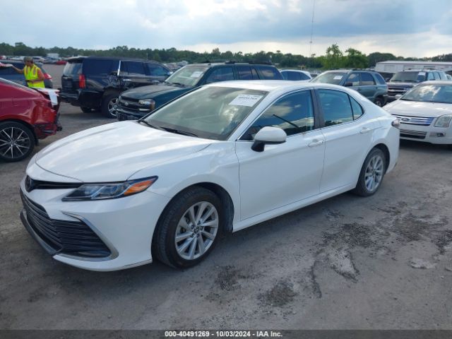 Photo 1 VIN: 4T1C11AKXNU658341 - TOYOTA CAMRY 