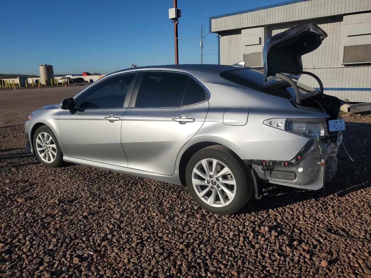 Photo 1 VIN: 4T1C11AKXNU674507 - TOYOTA CAMRY 