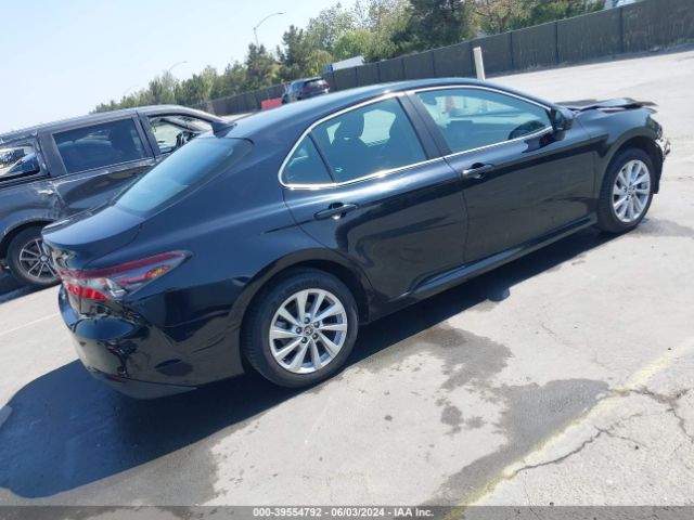 Photo 3 VIN: 4T1C11AKXPU099456 - TOYOTA CAMRY 