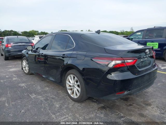 Photo 2 VIN: 4T1C11AKXPU111413 - TOYOTA CAMRY 