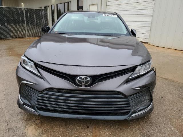 Photo 4 VIN: 4T1C11AKXPU161292 - TOYOTA CAMRY LE 