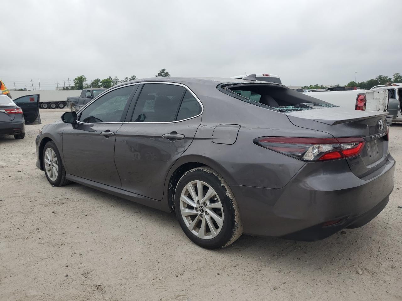 Photo 1 VIN: 4T1C11AKXPU767515 - TOYOTA CAMRY 