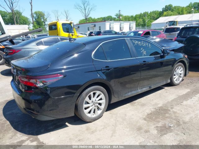 Photo 3 VIN: 4T1C11AKXRU190861 - TOYOTA CAMRY LE 