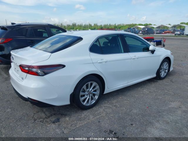 Photo 3 VIN: 4T1C11BK0PU083409 - TOYOTA CAMRY 