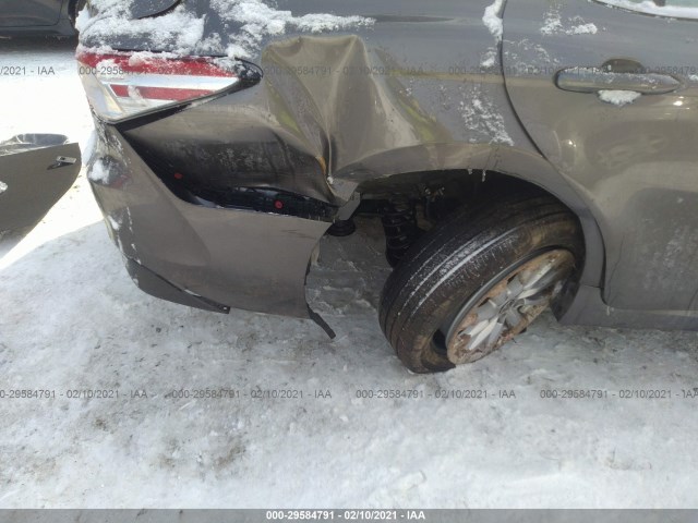 Photo 5 VIN: 4T1C11BK1LU013265 - TOYOTA CAMRY 