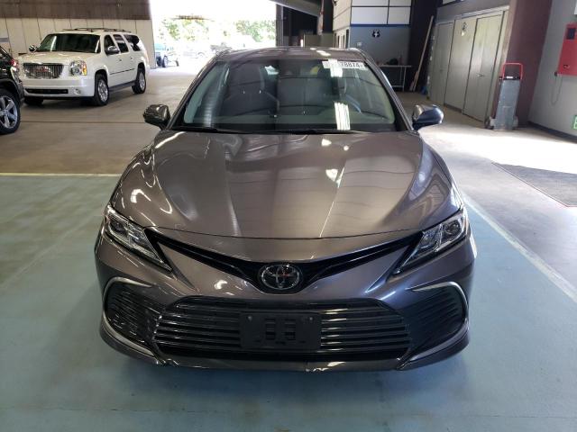 Photo 4 VIN: 4T1C11BK1PU080745 - TOYOTA CAMRY LE 