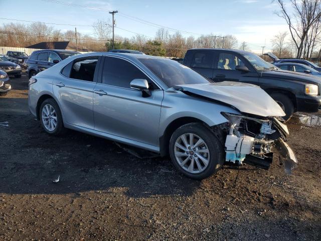 Photo 3 VIN: 4T1C11BK2RU121578 - TOYOTA CAMRY LE 