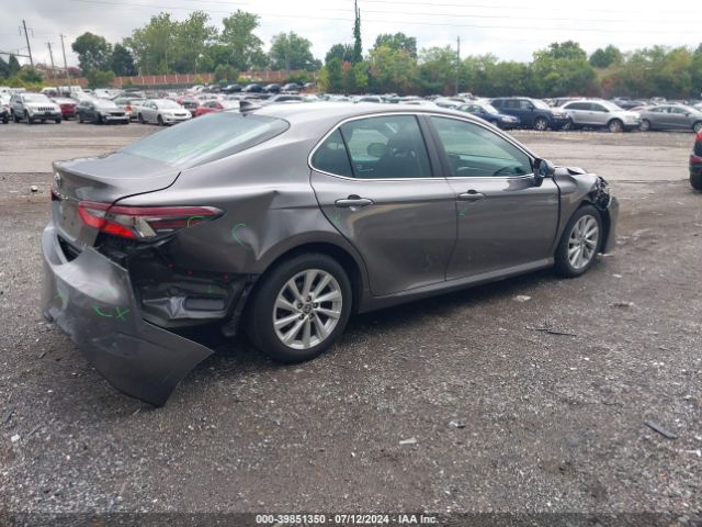 Photo 3 VIN: 4T1C11BK4MU026674 - TOYOTA CAMRY 