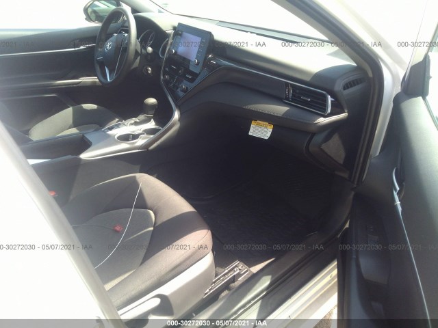 Photo 4 VIN: 4T1C11BK4MU027484 - TOYOTA CAMRY 