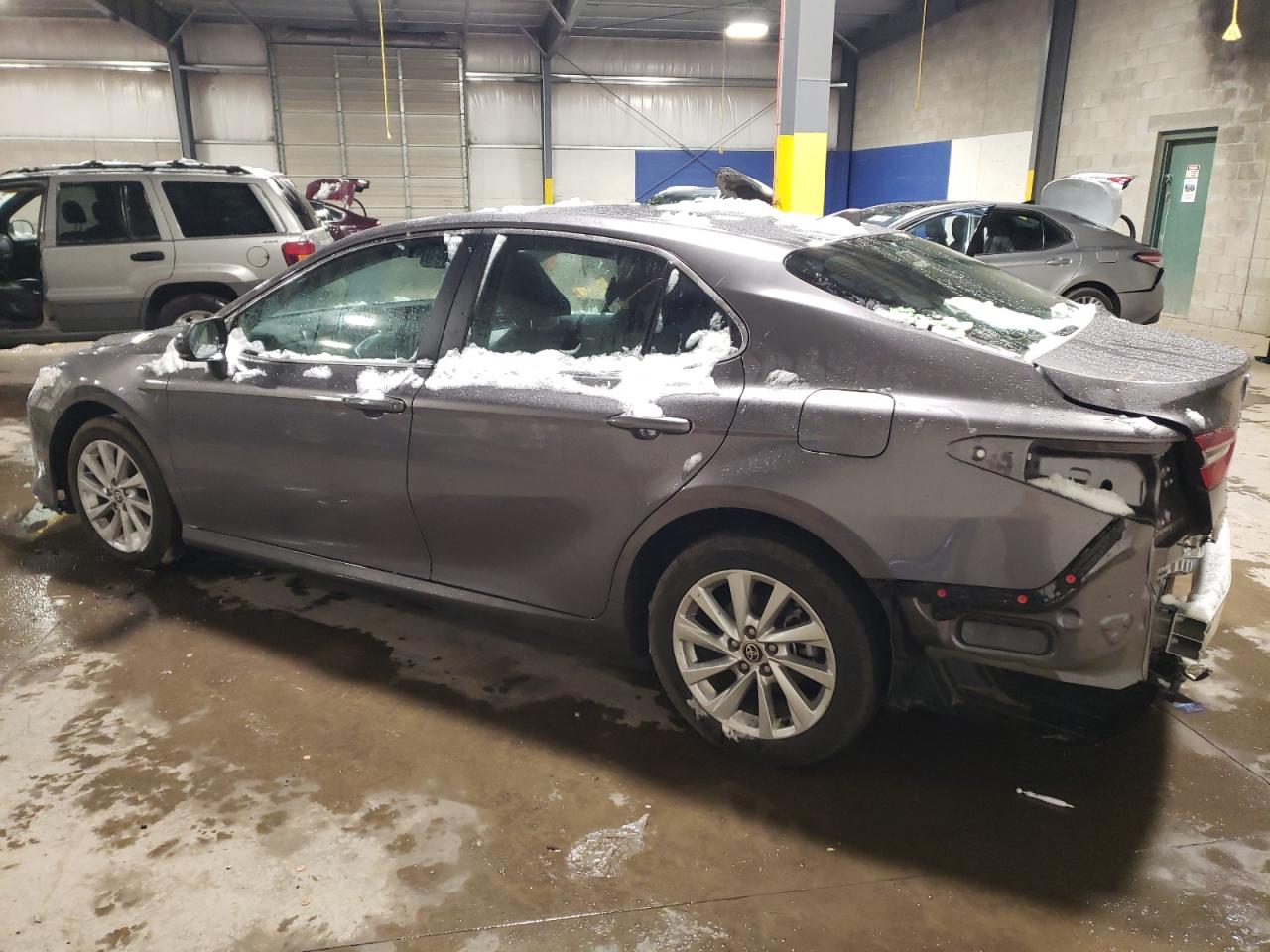 Photo 1 VIN: 4T1C11BK4PU095319 - TOYOTA CAMRY 