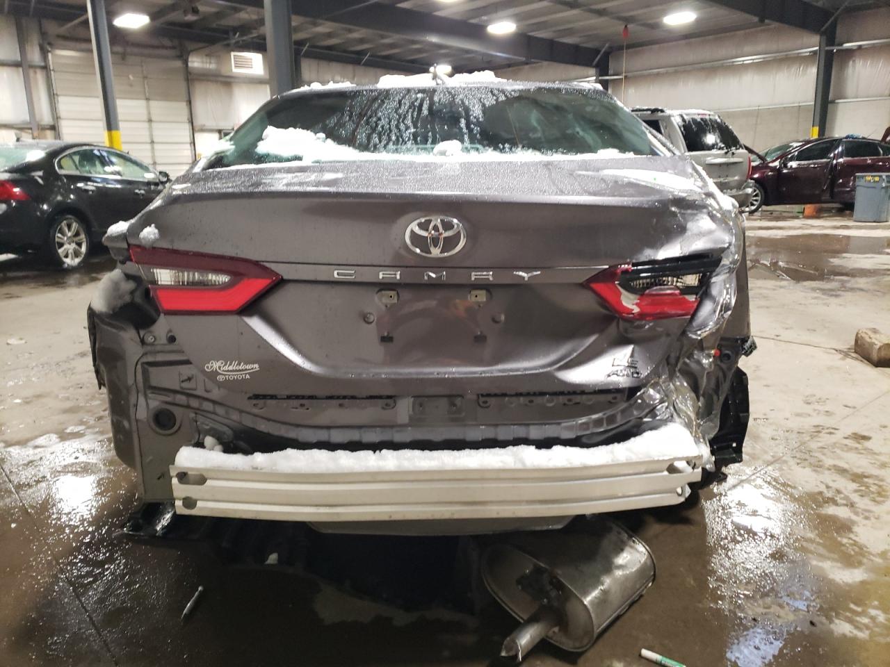 Photo 5 VIN: 4T1C11BK4PU095319 - TOYOTA CAMRY 