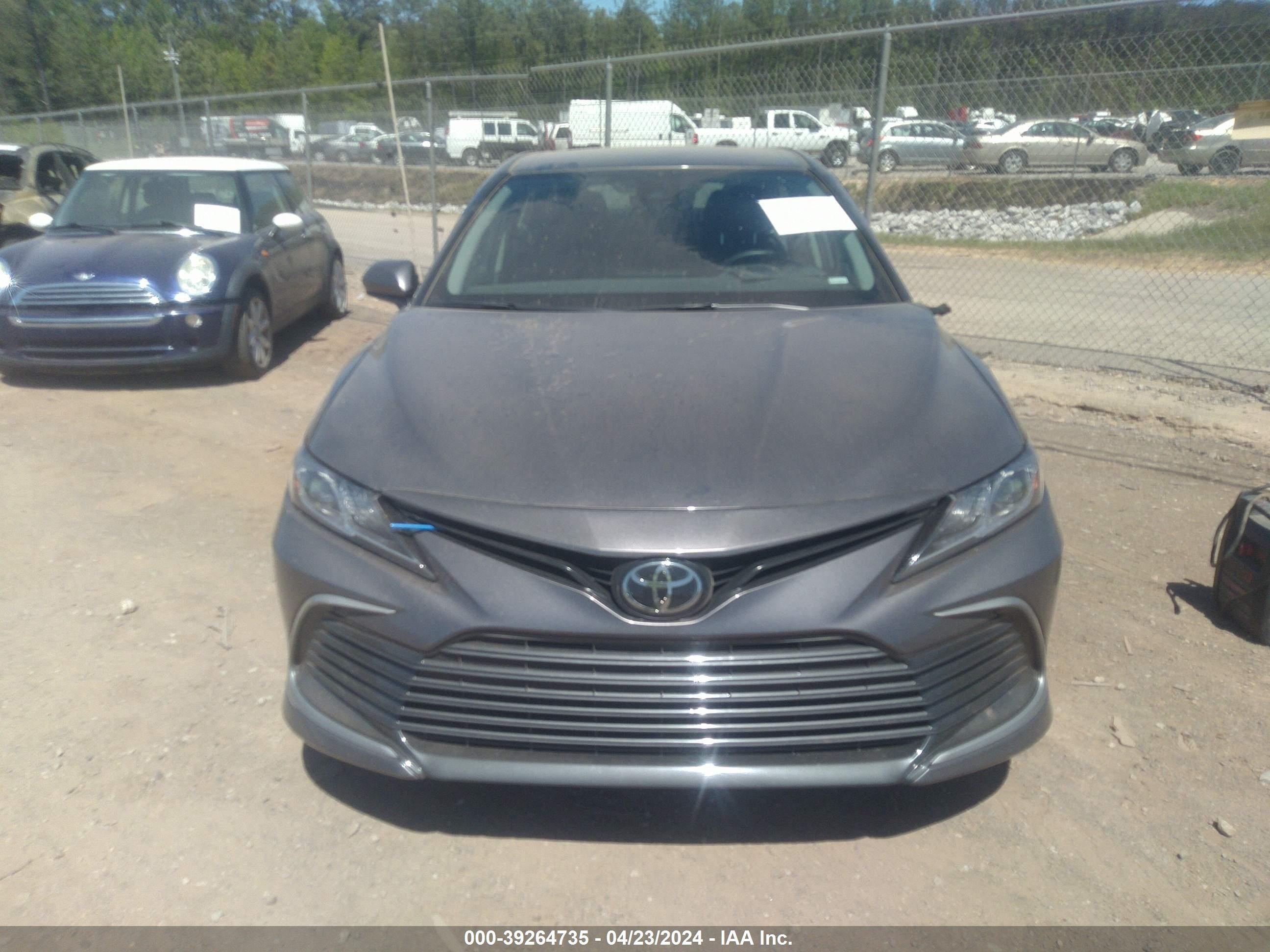 Photo 11 VIN: 4T1C11BK4RU113160 - TOYOTA CAMRY 