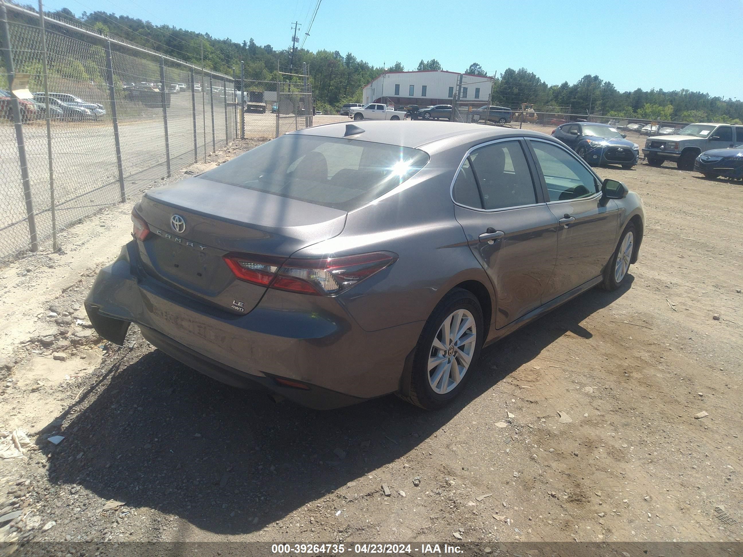 Photo 3 VIN: 4T1C11BK4RU113160 - TOYOTA CAMRY 