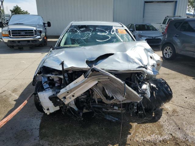 Photo 4 VIN: 4T1C11BK5MU033990 - TOYOTA CAMRY LE 