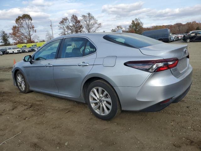 Photo 1 VIN: 4T1C11BK5NU063279 - TOYOTA CAMRY LE 