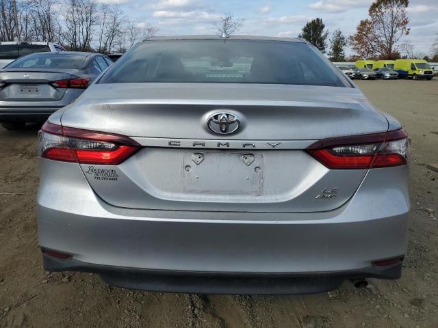 Photo 5 VIN: 4T1C11BK5NU063279 - TOYOTA CAMRY LE 