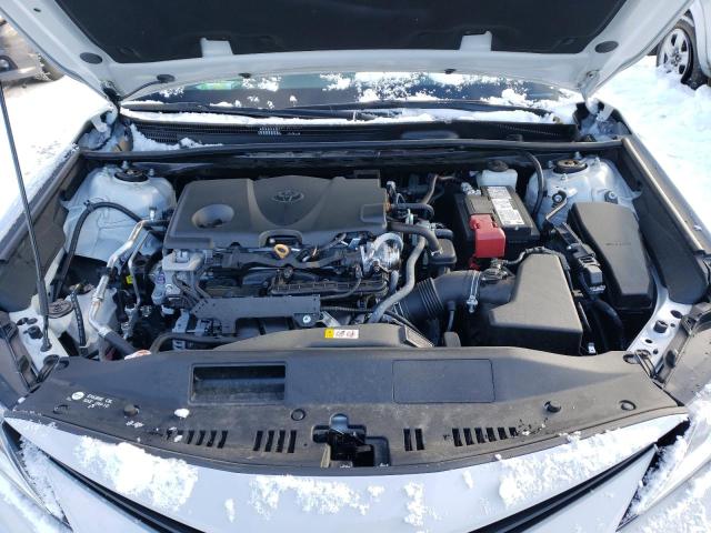 Photo 10 VIN: 4T1C11BK6NU061699 - TOYOTA CAMRY LE 