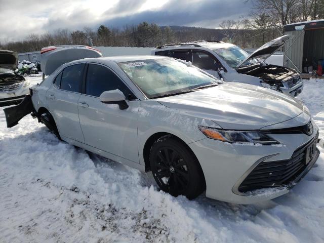 Photo 3 VIN: 4T1C11BK6NU061699 - TOYOTA CAMRY LE 