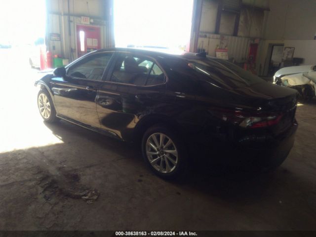 Photo 2 VIN: 4T1C11BK6PU100133 - TOYOTA CAMRY 